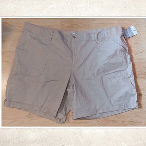 Women's Plus Size "Riders by Lee" Shorts size 26 - NWT